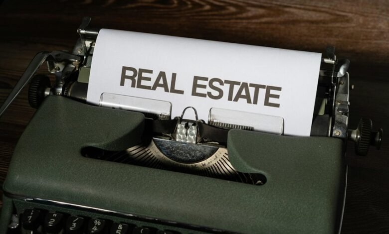 real estate vs stocks